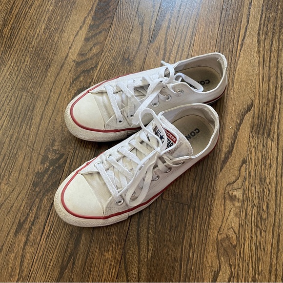 Converse White Sneaker for Women size 8 - Picture 5 of 9